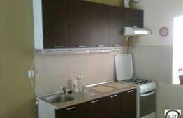 Casa de inchiriat, zona linistita, modern mobilata utilata!