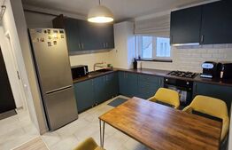 Apartament semidecomandat cu 3 camere, 61 mp utili, parcare, zona Terra