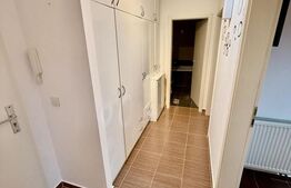 Apartament de vanzare, cu 2 camere, decomandat, etaj 7/8, zona Avantgarden 