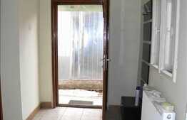 Casa de inchiriat in zona semicentrala!