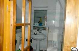 De vanzare casa in curte comuna 2 proprietari, zona Spitalului Stanca