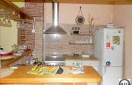 De vanzare casa in curte comuna 2 proprietari, zona Spitalului Stanca