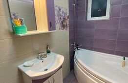 Apartament 2 camere, decomandat, 51 mp, parcare, zona Vivo!