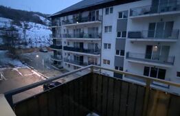 Apartament 2 camere, decomandat, 51 mp, 2 parcari, zona Vivo!