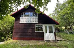 Teren si Casa de vacanta de vanzare, in Lisnau - Comuna Ozun