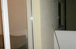 De vanzare 2 camere, 51 mp in zona strazii Florilor