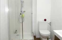 De vanzare 2 camere, 51 mp in zona strazii Florilor