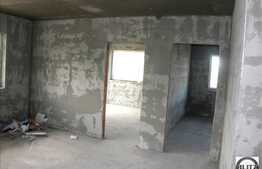 Apartament de vanzare cu 3 camere, semifinisat, imobil nou