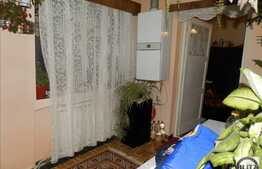 Casa individuala de vanzare, 100 mp utili, 900 mp teren, zona linistita!