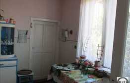 Vanzare casa individuala, 80 mp, 880 mp teren, zona linistita