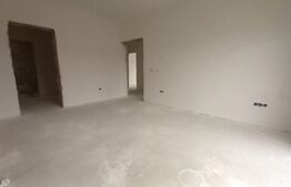 Blitz – Casă nouă semifinisată de vânzare Baciu, 5 camere, 240 mp !
