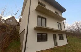 Blitz – Casă nouă semifinisată de vânzare Baciu, 5 camere, 240 mp !