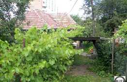 Casa cu 460mp de teren,zona Spitalul de Recuperare, cu autorizatie de constuctie