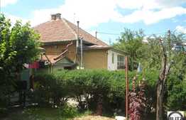 Casa demolabila cu 410 mp teren in zona Gradinii Botanice