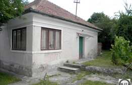 Zona Gradinii Botanice, teren 468 mp front la 2 strazi