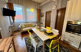 Apartament decomandat, cu 3 camere, 100 mp, 2 băi, Calea Moților