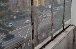 Vanzare urgenta - Apartament cu 4 camere, 76 mp, zona Centrala -Brasov - 118.000