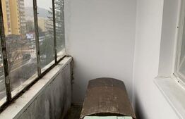 Apartament cu 4 camere, 76 mp, zona Centrala