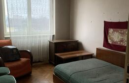 Apartament cu 4 camere, 76 mp, zona Centrala