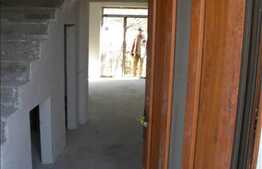 Panorama frumoasa in zona linistita, casa ideala pentru o familie!