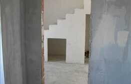 Panorama frumoasa in zona linistita, casa ideala pentru o familie!