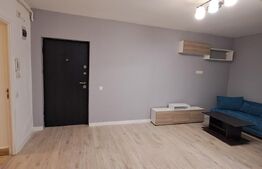 Apartament cu 3 camere, 52 mp cu balcon, in zona Stejarului