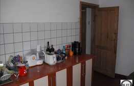 Casa de vanzare in Cluj zona Zorilor!