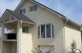 O casa situata la 25 km de Cluj, zona linistita, si plina de natura !