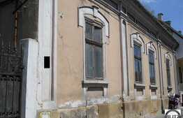 Casa veche renovabila, zona Ultracentrala!