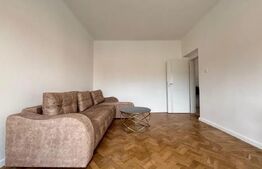 Apartament de 2 camere, 64 mp, zona Centrală