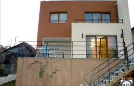 Casa de vanzare 260 mp utili, dispusa D+P+E+M, situata in zona linistita