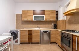 Apartament 3 camere de inchiriat Andrei Muresanu Str.Predeal Parcare