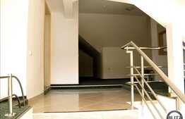 Casa cu arhitectura deosebita si priveliste unica