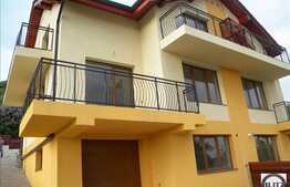 De vanzare duplex in Baciu, 170 mp utili plus 275 mp teren cu front de 20 ml