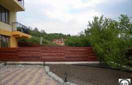 De vanzare duplex in Baciu, 170 mp utili plus 275 mp teren cu front de 20 ml