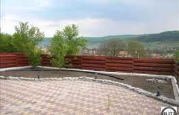 De vanzare duplex in Baciu, 170 mp utili plus 275 mp teren cu front de 20 ml