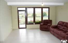 Oferta casa de vanzare 204 mp utili cu teren 667 mp, in zona Borhanci