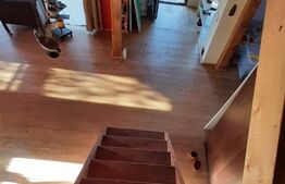 Casa individuala de vanzare, 125 mp utili, 2112 mp teren, în Deușu-Vechea