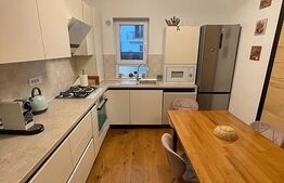 Casă modernă de închiriat în Râșnov