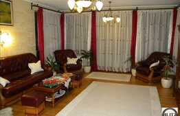 O casa cocheta, amenajata cu stil, in zona linistita!