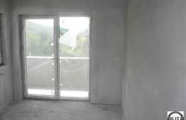 Apartament cu 3 camere, 71 mp, semifinisat, imobil nou
