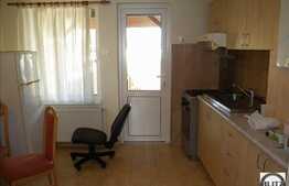 Casa 4 camere, 120 mp utili, gradina 40 mp, zona strazii B.P. Hasdeu