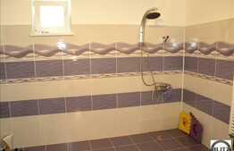 Casa de vanzare, 100 mp utili cu 586 mp teren