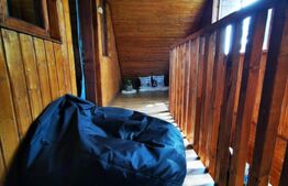 Cabana cochetă din lemn în Beliș – 3 camere, ideală pentru vacanță sau investiți