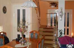 Casa individuala 280 mp utili si  803 mp gradina, zona Dambul Rotund!