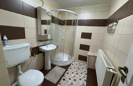 Apartament cu 3 camere, 50 mp, ejaj 3/3, zona Terra