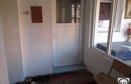 Vanzare casa 250 mp utili cu teren 1200 mp, in zona linistita