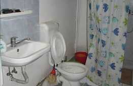 Vanzare casa 250 mp utili cu teren 1200 mp, in zona linistita