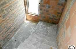 Casa de vanzare 164 mp utili