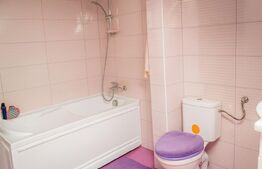 Apartament de 3 camere, semidecomandat, cu parcare subterană, în Zorilor